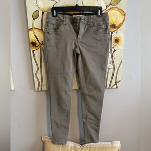 Democracy taupe/ grey pants